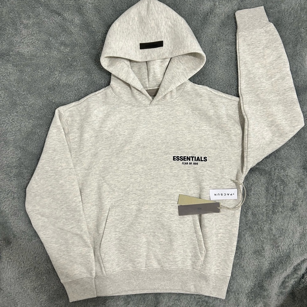 Fear of God Essentials Light Oatmeal Hoodie – Size Small – New with Tags & Origi